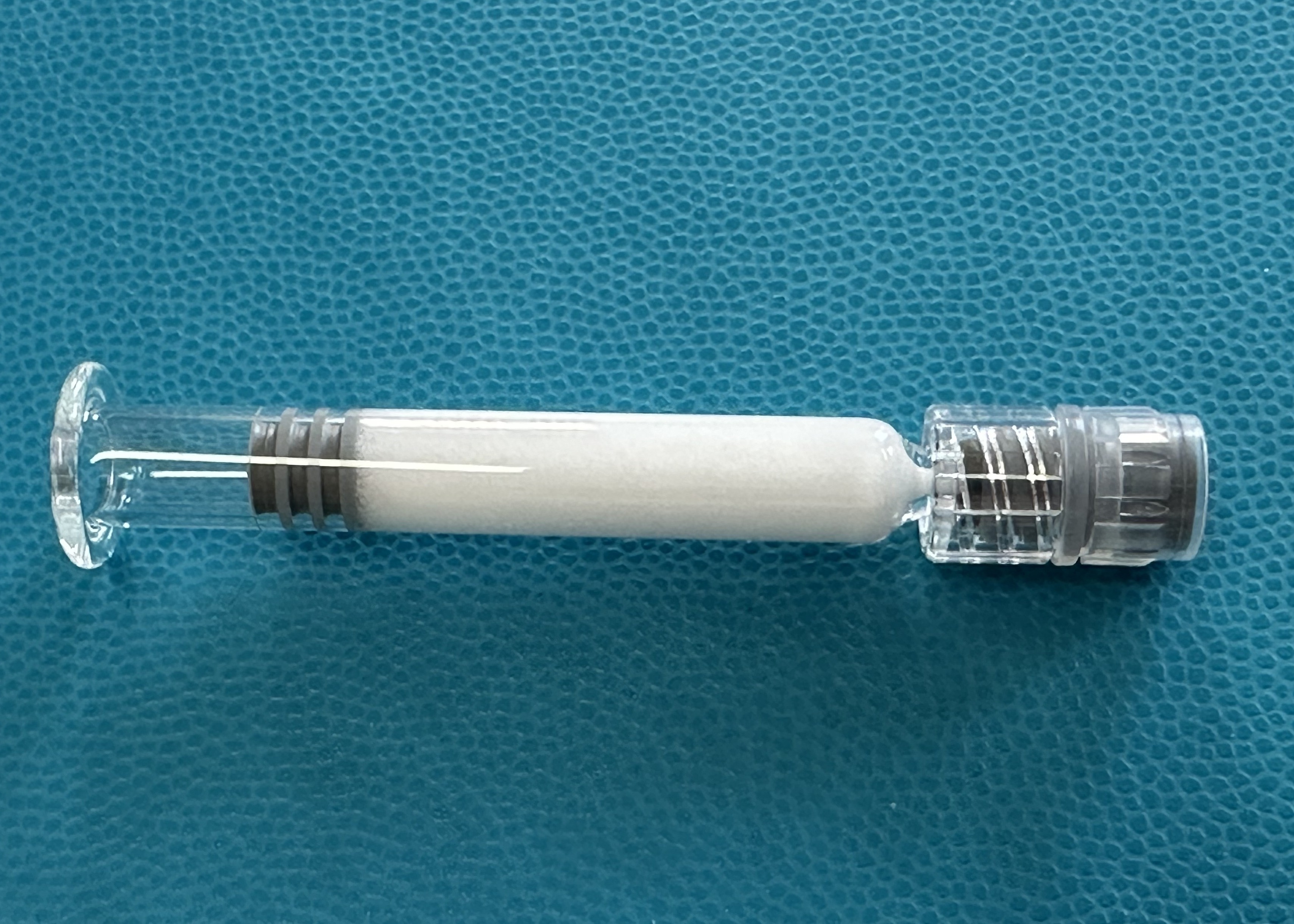 ผิวเรียบ แคลเซียม ไฮยอลูรอนิกแอซิด 70% HA สัมพันธ์ข้าม 24mg 30% แคลเซียมไฮดรอ็กซิลาแพติท